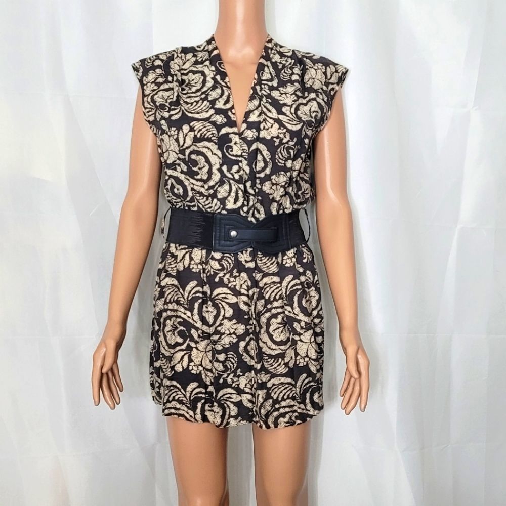 Annabelle- Capsleeve Botanical Print Mini Dress, Sz. Medium